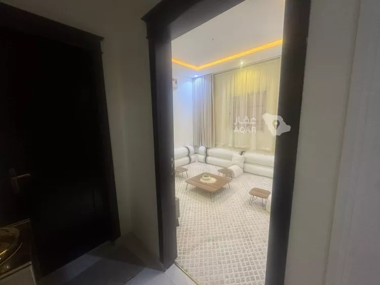 فيلا للإيجار في شارع حمزة بن القاسم, حي الرمال, مدينة الرياض, منطقة الرياض 8