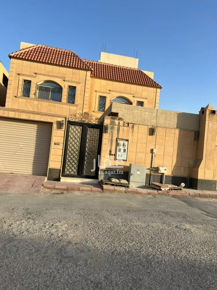 فيلا للبيع في شارع الغسق, حي ظهرة لبن, مدينة الرياض, منطقة الرياض