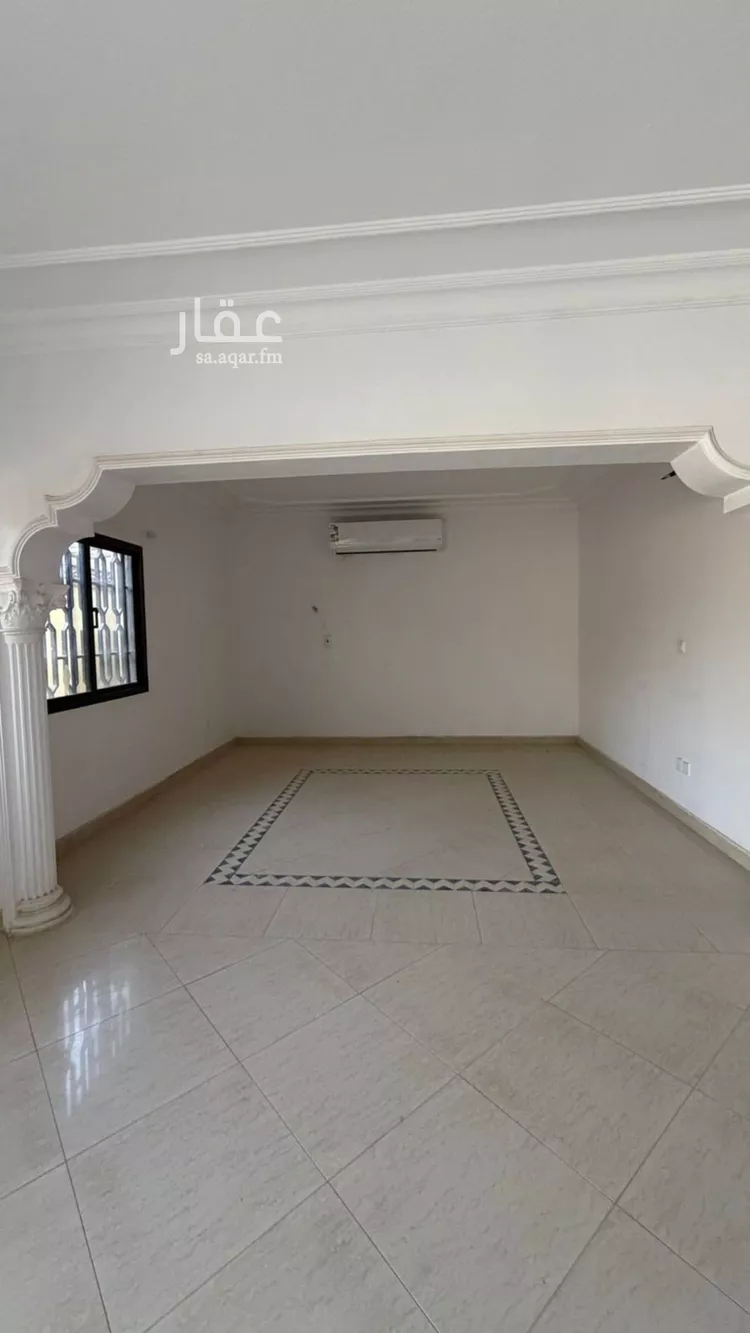 فيلا للإيجار في شارع الشيخ عبدالعزيز الشتري, حي المعذر الشمالي, مدينة الرياض, منطقة الرياض صورة 5
