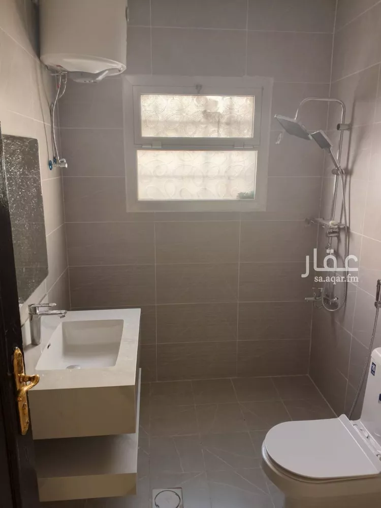 Floor for Rent in Riyadh King Fahd صورة 5