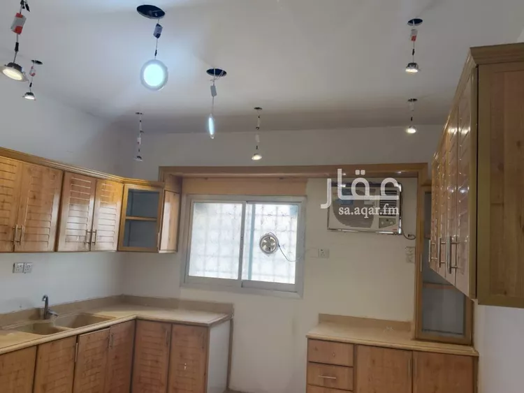 دور للإيجار في شارع ابن حجر, حي الملك فهد, مدينة الرياض, منطقة الرياض صورة 4