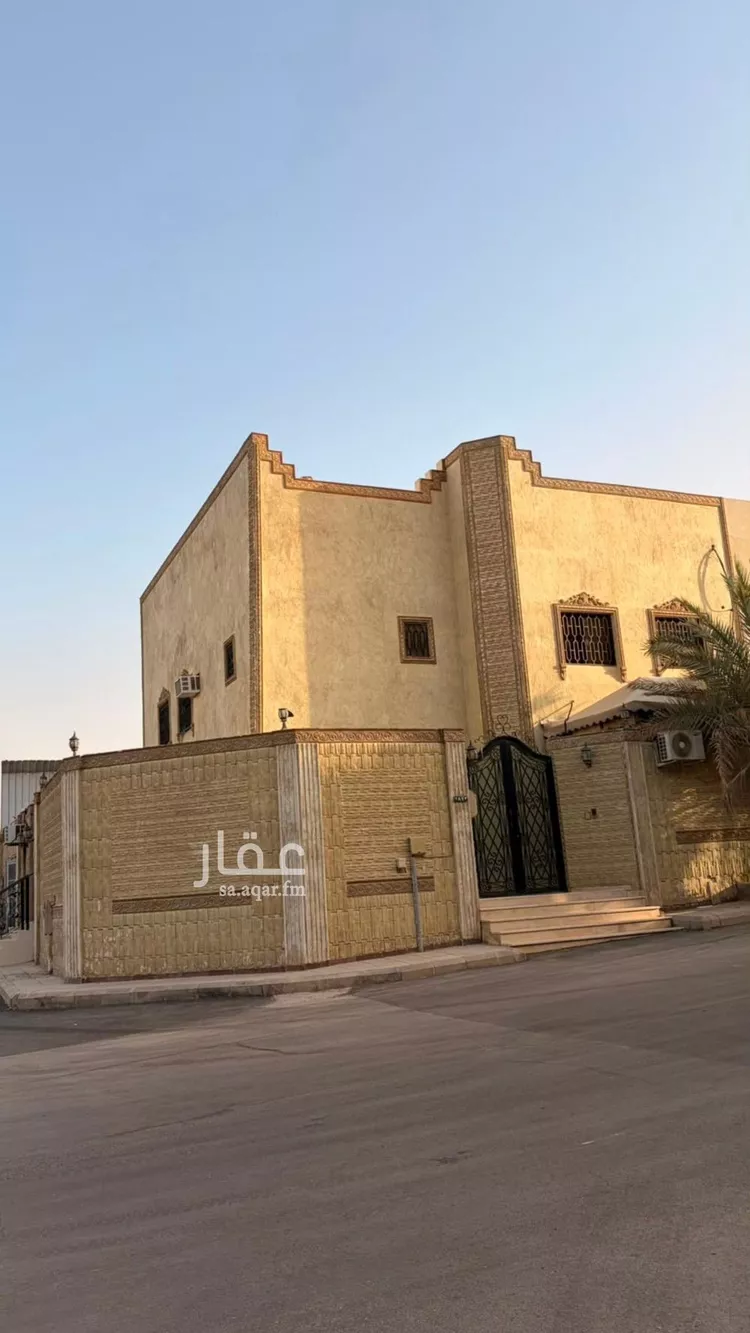 فيلا للإيجار في شارع الشيخ عبدالعزيز الشتري, حي المعذر الشمالي, مدينة الرياض, منطقة الرياض صورة 5