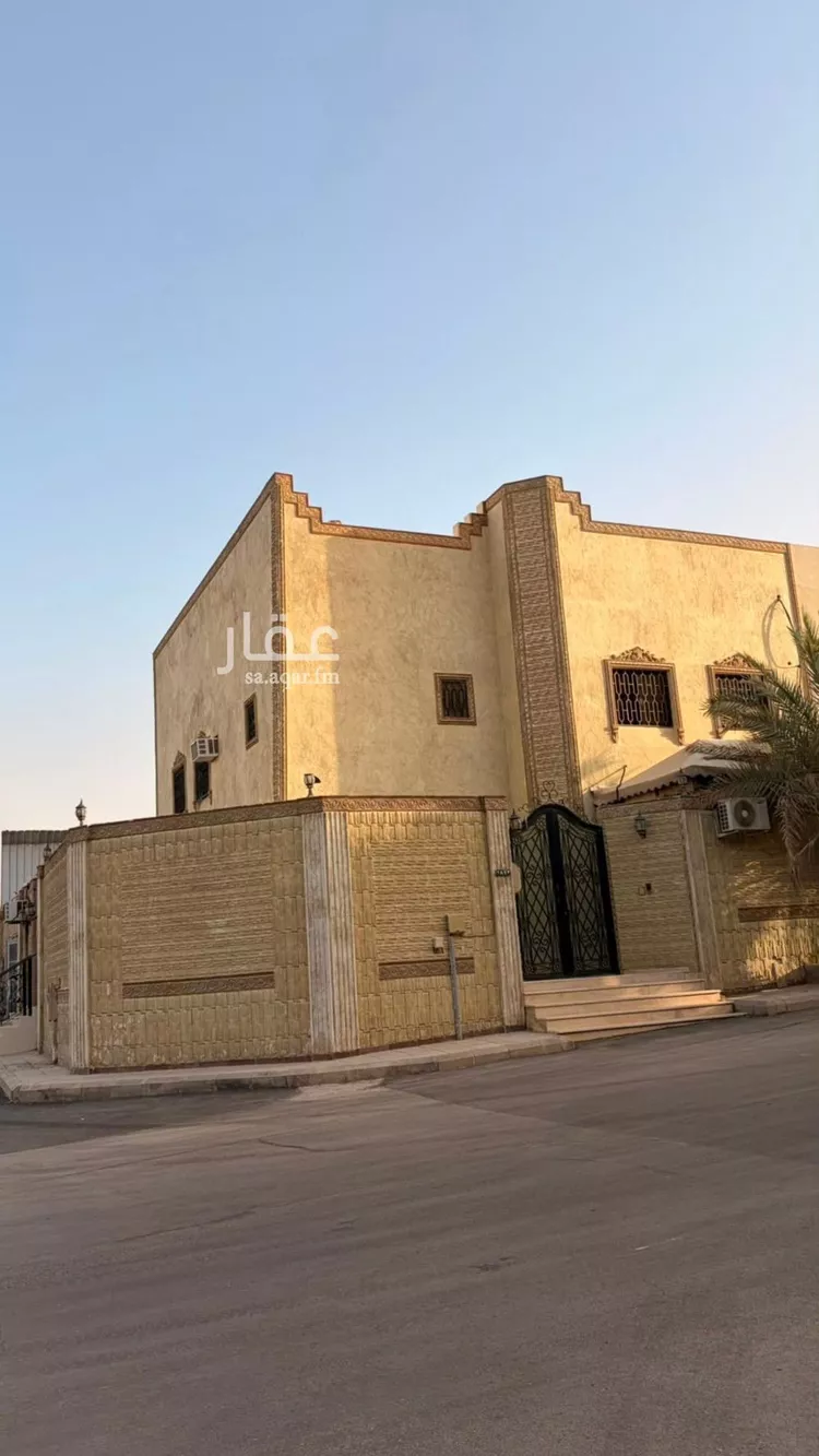 فيلا للإيجار في شارع الشيخ عبدالعزيز الشتري, حي المعذر الشمالي, مدينة الرياض, منطقة الرياض 12