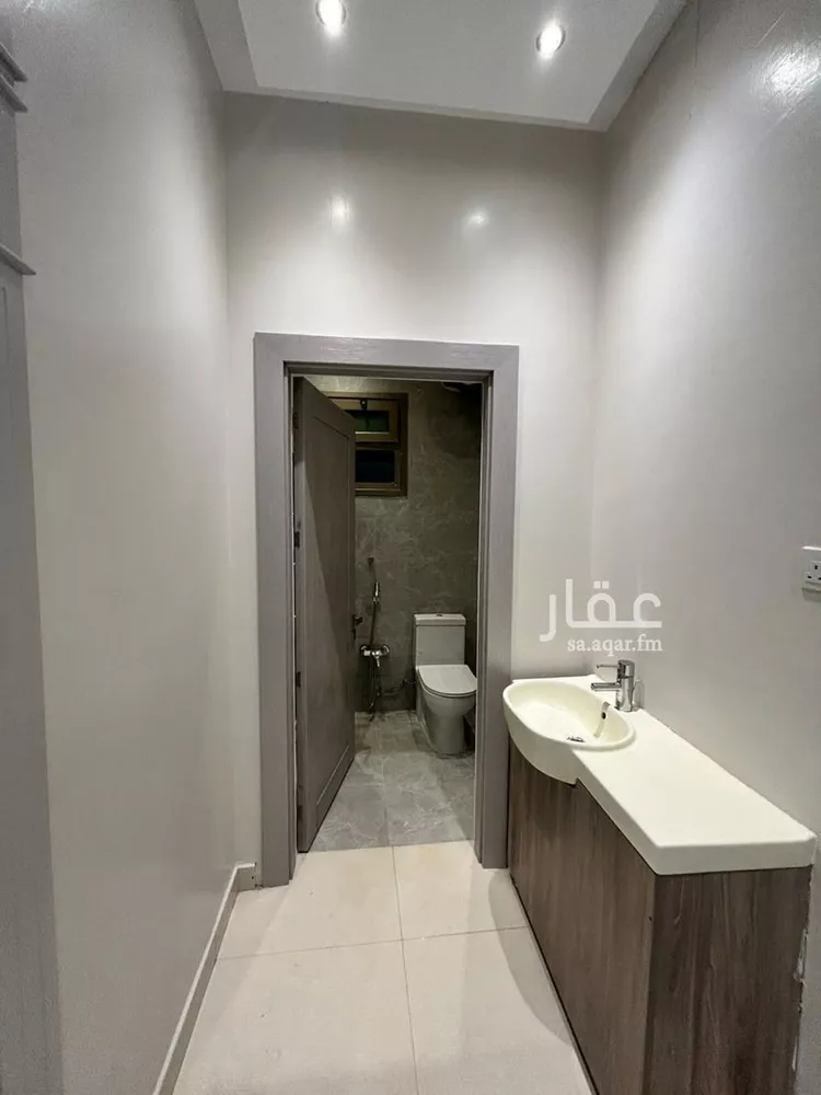 Floor for Rent in Riyadh Al Malqa صورة 2