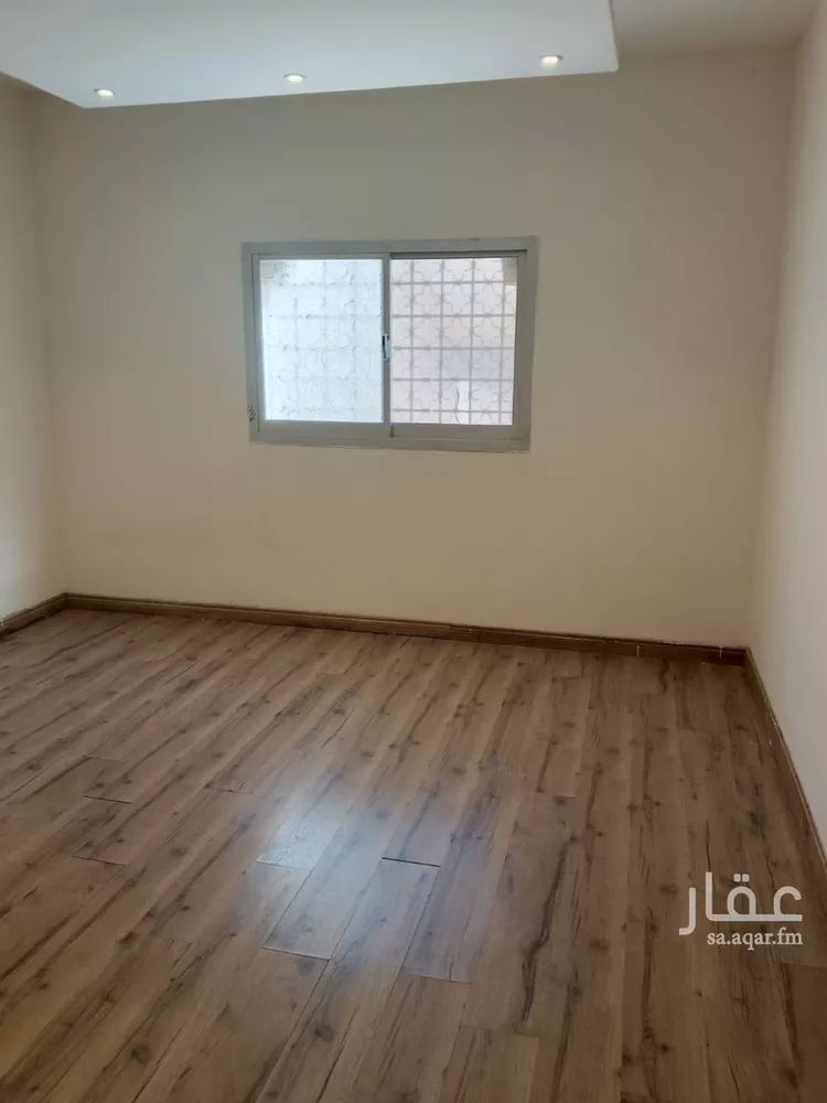 دور للإيجار في شارع ابن حجر, حي الملك فهد, مدينة الرياض, منطقة الرياض صورة 4