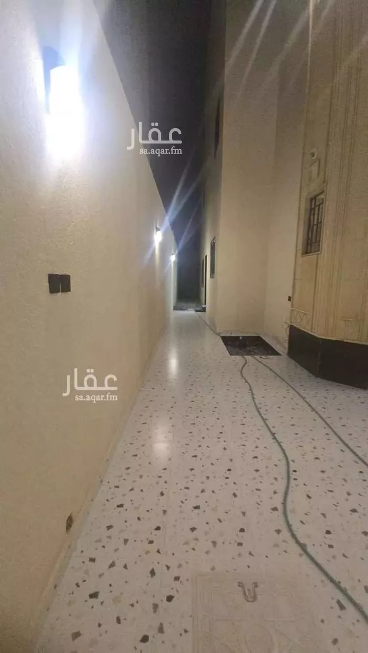 فيلا للبيع في شارع وادي درعة, حي غرناطة, مدينة الرياض, منطقة الرياض صورة 4