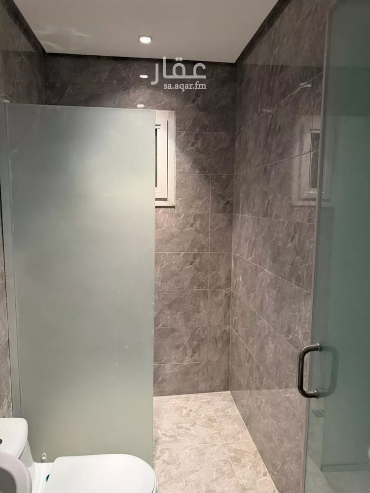 فيلا للإيجار في شارع علي أبي العلي, حي عرقة, مدينة الرياض, منطقة الرياض 6