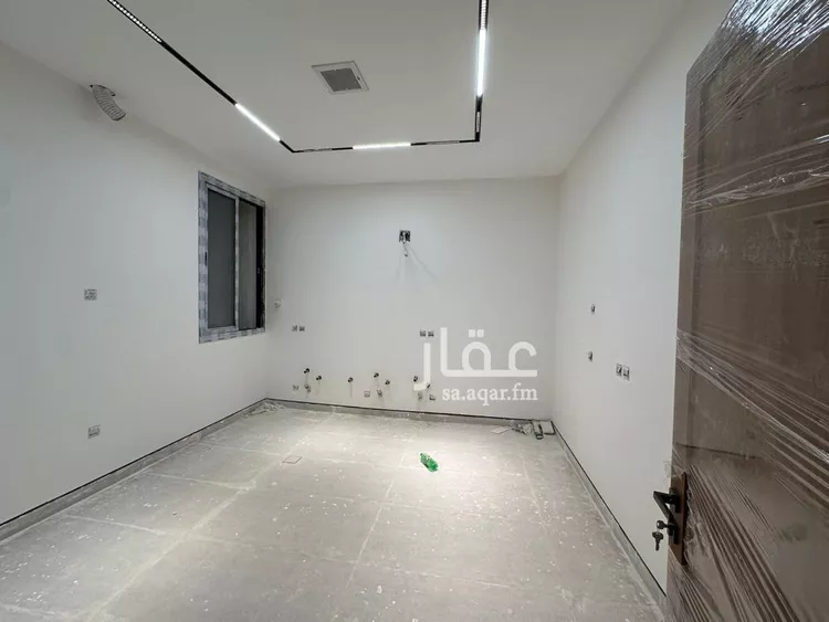 دور للبيع في شارع رقم 310, حي النرجس, مدينة الرياض, منطقة الرياض صورة 4
