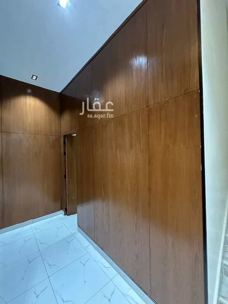 فيلا للبيع في شارع أبي طالب الكرخي, حي الخليج, مدينة الرياض, منطقة الرياض صورة 3