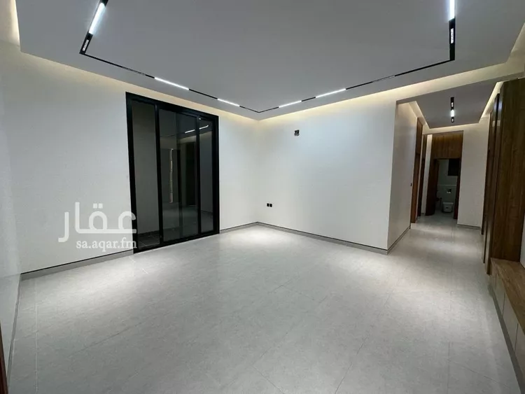 دور للبيع في شارع رقم 310, حي النرجس, مدينة الرياض, منطقة الرياض صورة 3