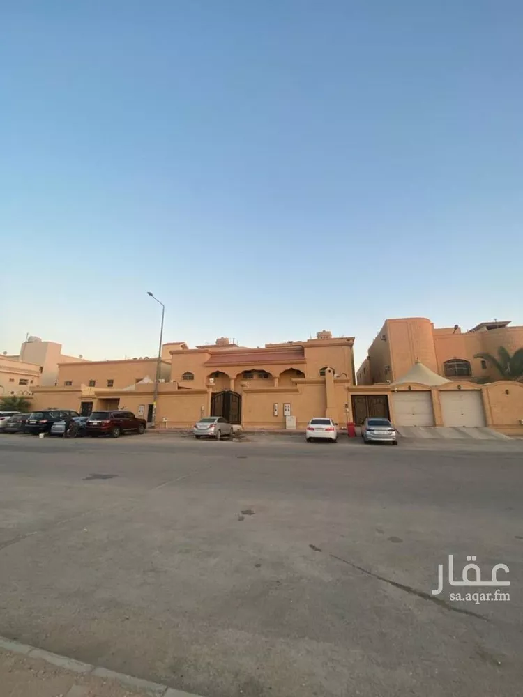 فيلا للبيع في شارع الطوال, حي الجنادرية, مدينة الرياض, منطقة الرياض