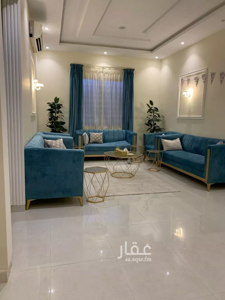 فيلا للبيع في شارع الحسين بن خالوية, حي المهدية, مدينة الرياض, منطقة الرياض صورة 3