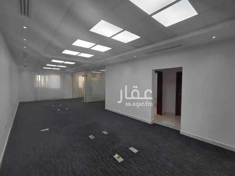 مكتب تجاري للإيجار في شارع الثمامه, حي الصحافة, مدينة الرياض, منطقة الرياض صورة 3