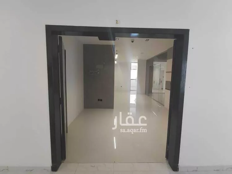 مكتب تجاري للإيجار في شارع الثمامه, حي الصحافة, مدينة الرياض, منطقة الرياض صورة 2