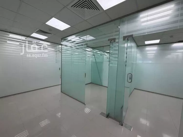 Commercial Office for Rent in Riyadh As Sahafah صورة 4