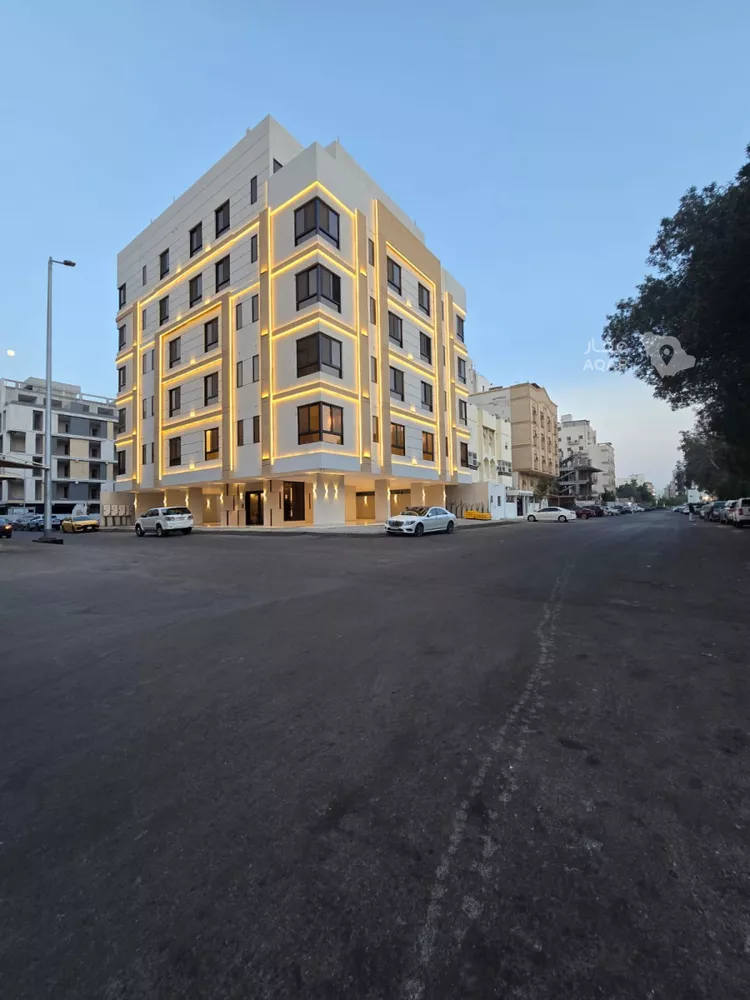 دور للبيع في شارع احمد باعشن, حي السلامة, مدينة جدة, منطقة مكة المكرمة
