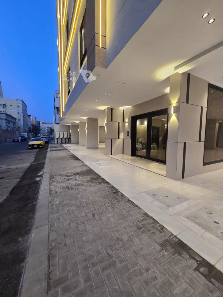Floor for Sale in Jeddah As Salamah 5