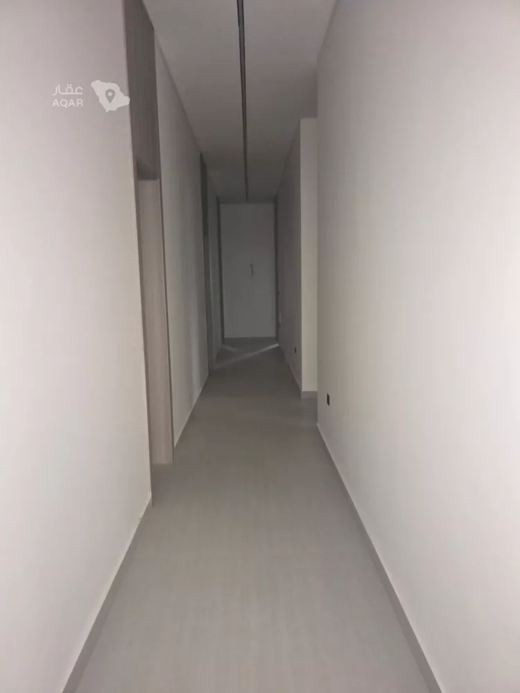 Floor for Sale in Jeddah As Salamah 14