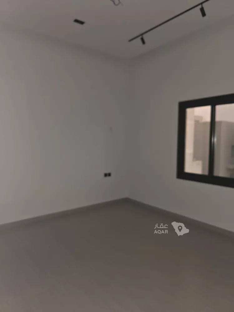 Floor for Sale in Jeddah As Salamah 16