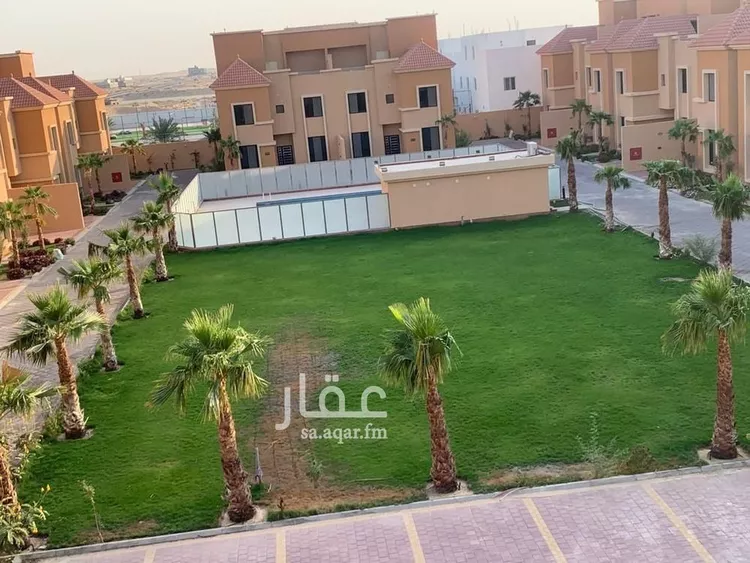 فيلا للإيجار في شارع عبد الحميد بن جبير, حي المطار, مدينة الاحساء, المنطقة الشرقية صورة 3