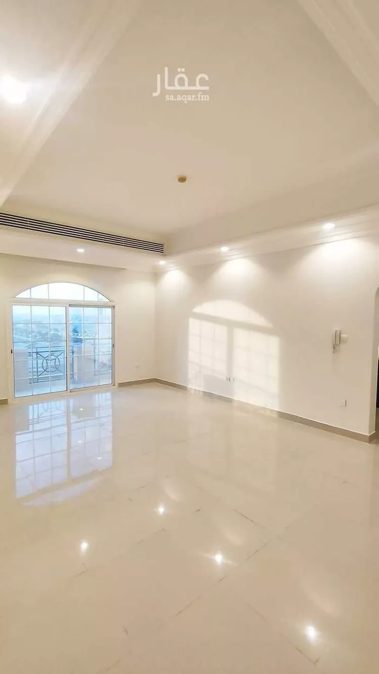 شقة للإيجار في شارع ابن الشهاب, حي البندرية, مدينة الخبر, المنطقة الشرقية 7