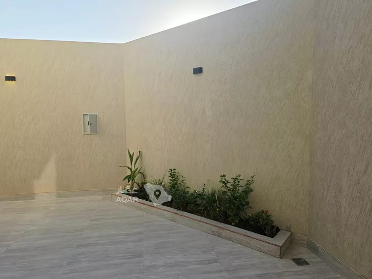 Villa for Sale in Riyadh Al Arid 7