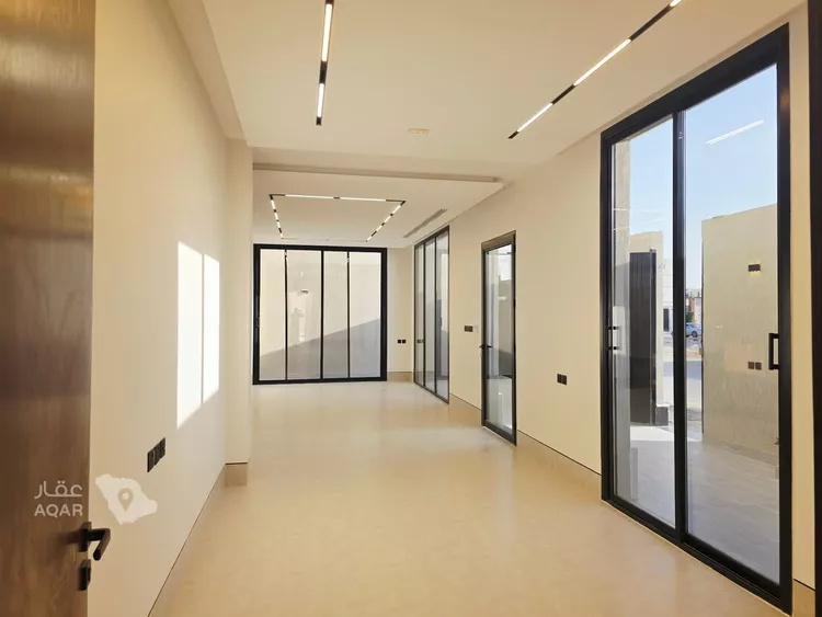 Villa for Sale in Riyadh Al Arid 25
