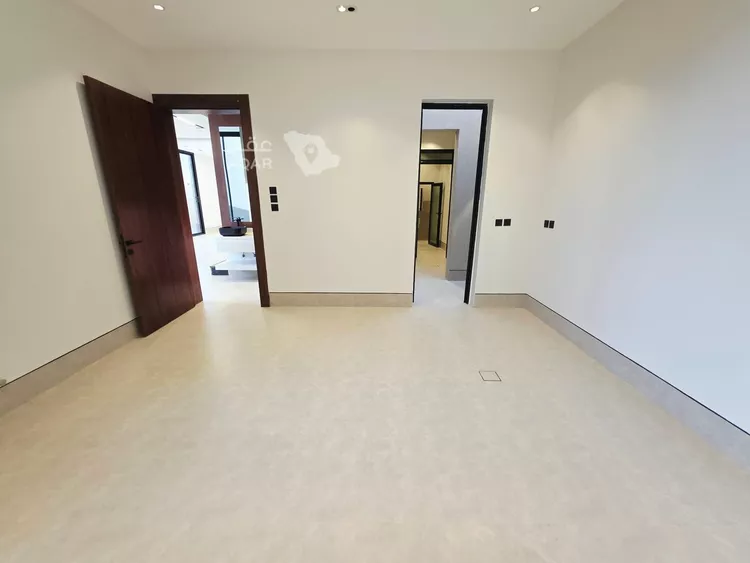 Villa for Sale in Riyadh Al Arid 10