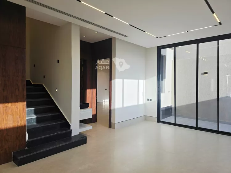 Villa for Sale in Riyadh Al Arid 11