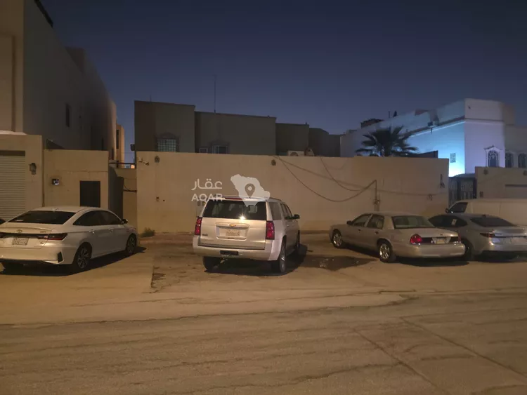 أرض للبيع في شارع حمورية, حي العقيق, مدينة الرياض, منطقة الرياض