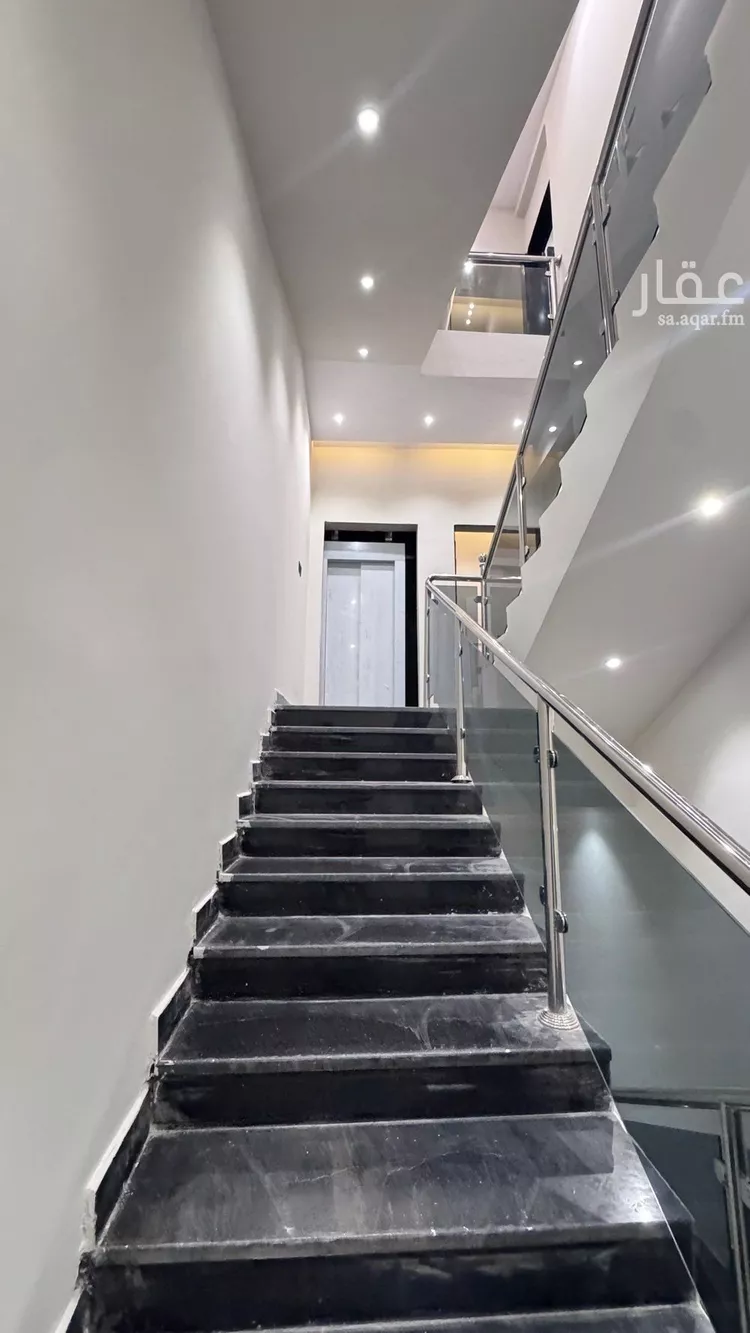 دور للبيع في شارع القاضي أبي يعلى, حي طويق, مدينة الرياض, منطقة الرياض صورة 5