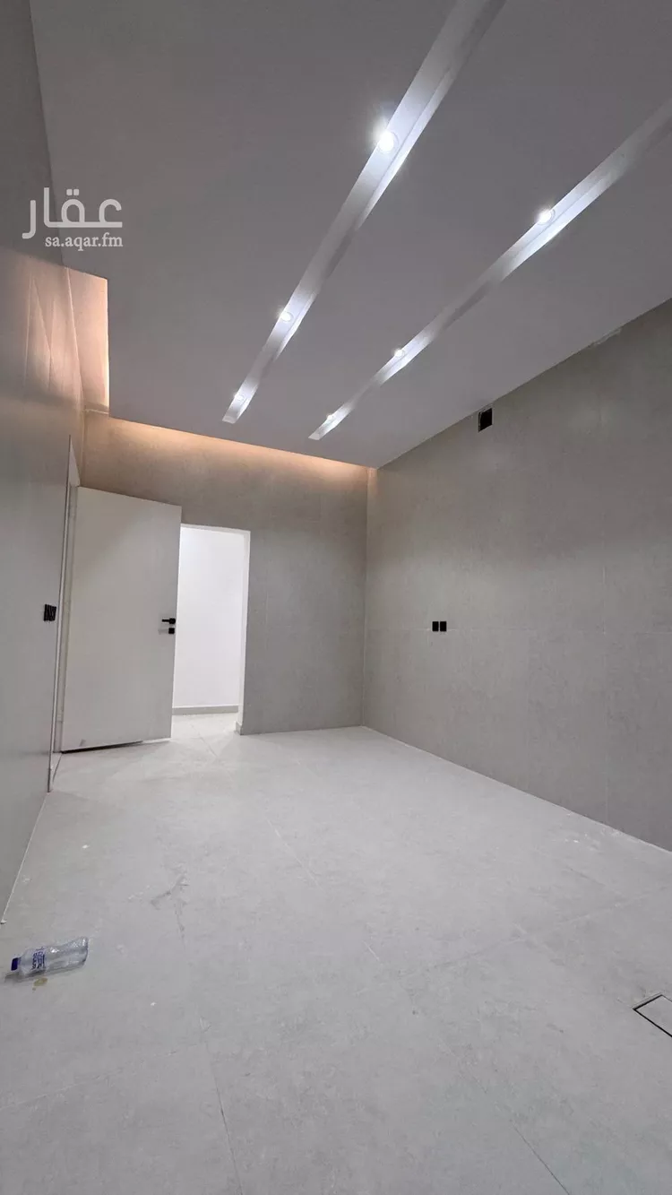 فيلا للبيع في شارع الصفة, حي طويق, مدينة الرياض, منطقة الرياض صورة 3