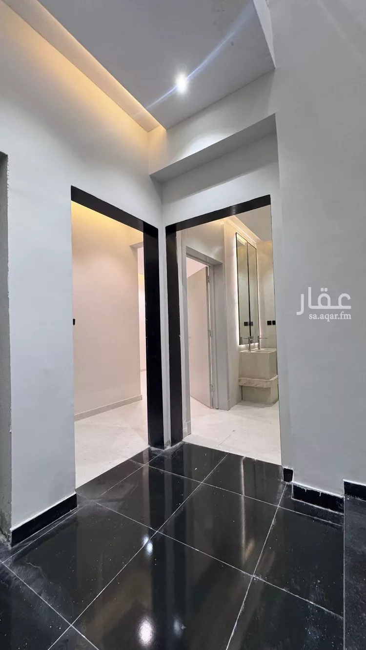 دور للبيع في شارع القاضي أبي يعلى, حي طويق, مدينة الرياض, منطقة الرياض