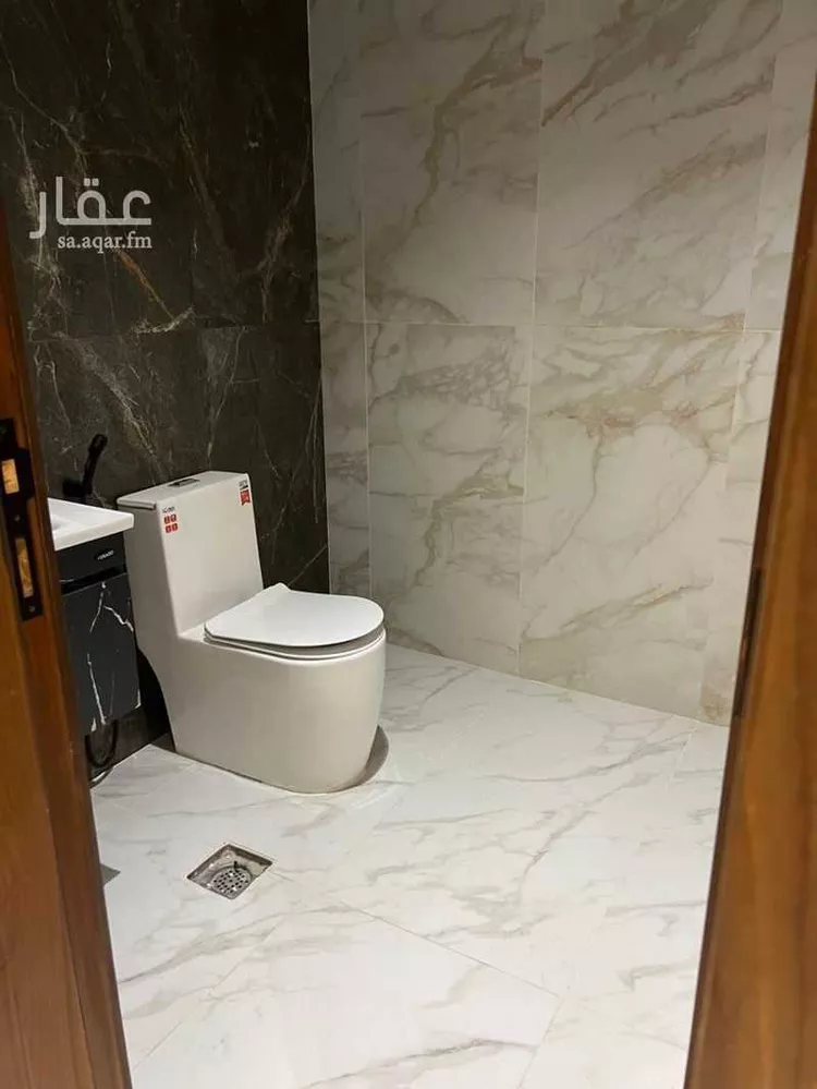 شقة للإيجار في شارع الفرزدق, حي الضباط, مدينة الرياض, منطقة الرياض صورة 4