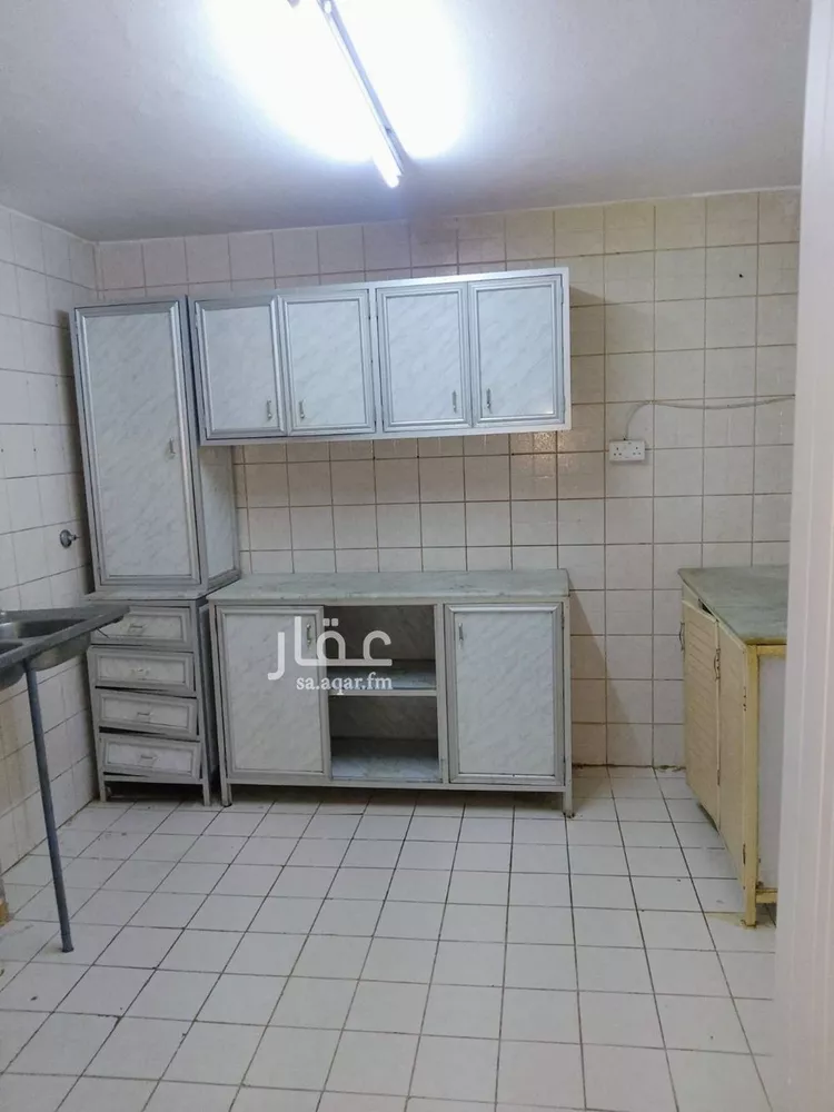 شقة للإيجار في شارع ابن حجر, حي الدار البيضاء, مدينة الرياض, منطقة الرياض