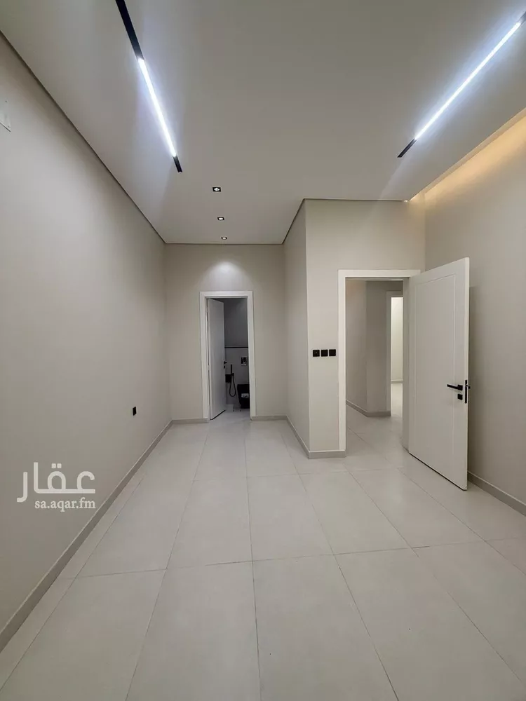 دور للبيع في شارع يحيى بن يحيى القرطبي, حي الرمال, مدينة الرياض, منطقة الرياض صورة 3