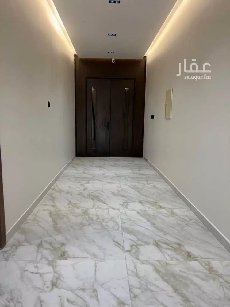 شقة للإيجار في شارع الفرزدق, حي الضباط, مدينة الرياض, منطقة الرياض 7