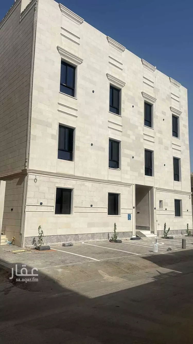شقة للإيجار في شارع الفرزدق, حي الضباط, مدينة الرياض, منطقة الرياض