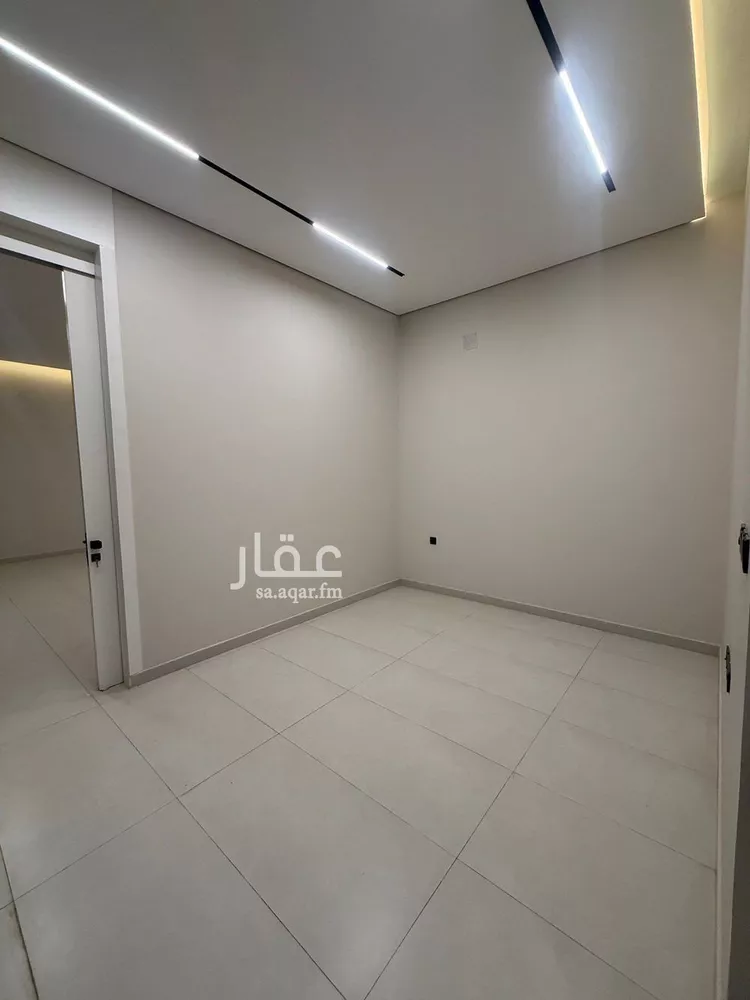 دور للبيع في شارع ابن سعد الكاتب, حي الرمال, مدينة الرياض, منطقة الرياض صورة 3