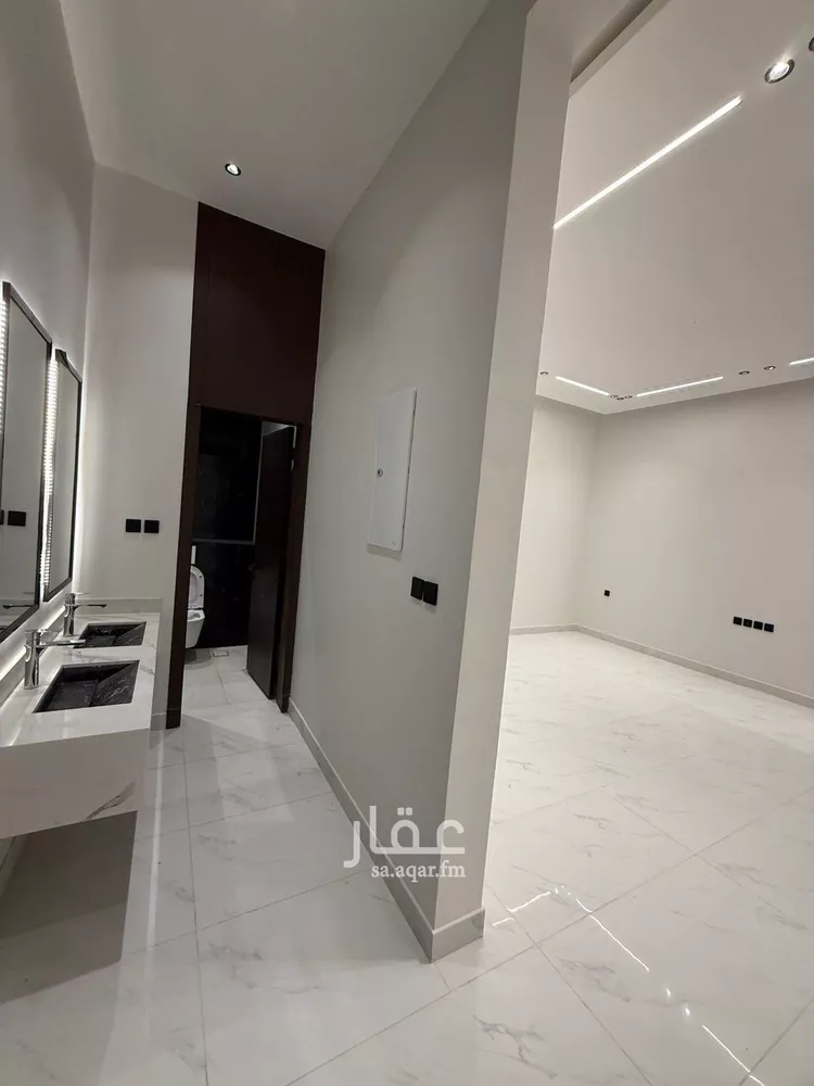 دور للبيع في شارع الضياء, حي الجنادرية, مدينة الرياض, منطقة الرياض صورة 5