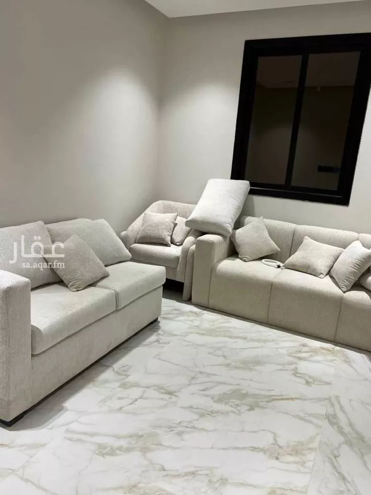 شقة للإيجار في شارع الفرزدق, حي الضباط, مدينة الرياض, منطقة الرياض صورة 3