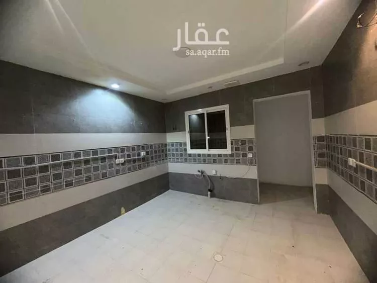Floor for Rent in Riyadh Al Hazm 8