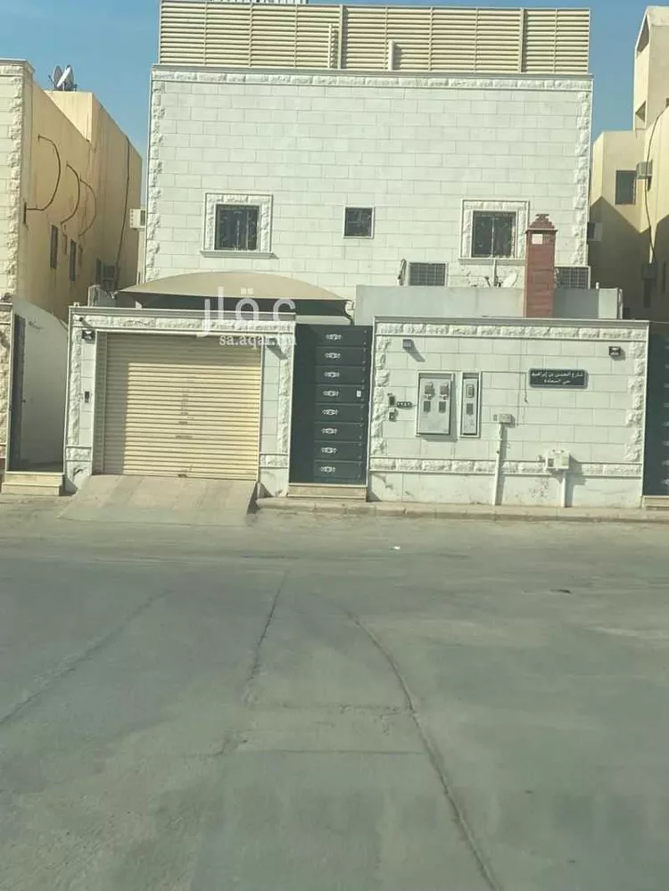 دور للبيع في شارع الحسن بن إبراهيم, حي السعادة, مدينة الرياض, منطقة الرياض صورة 2