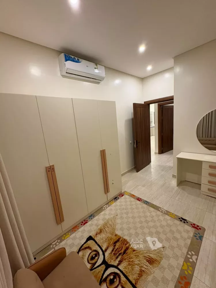 Floor for Sale in Riyadh Okaz 3