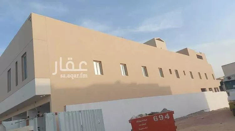 عمارة للبيع في شارع الصياد, حي الجنادرية, مدينة الرياض, منطقة الرياض 16