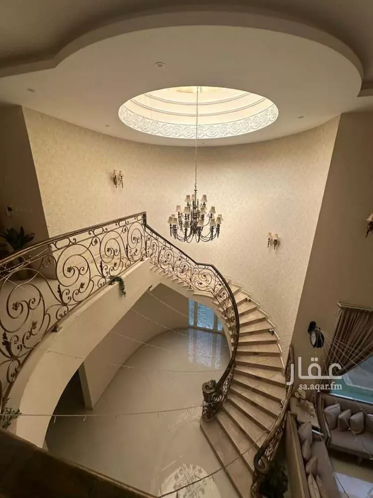 فيلا للبيع في شارع العيينه, حي الصواري, مدينة الخبر, المنطقة الشرقية صورة 4