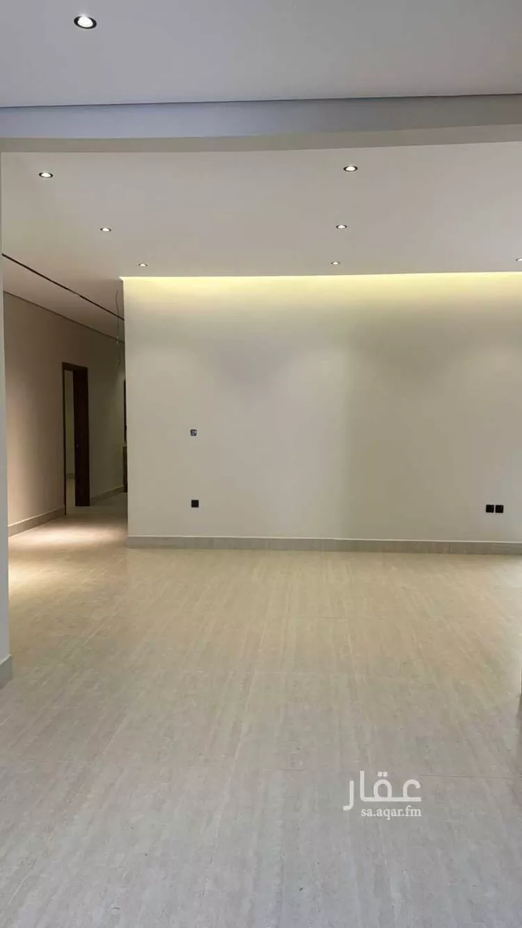 دور للبيع في شارع أحمد بن هاشم , حي الرمال, مدينة الرياض, منطقة الرياض صورة 5