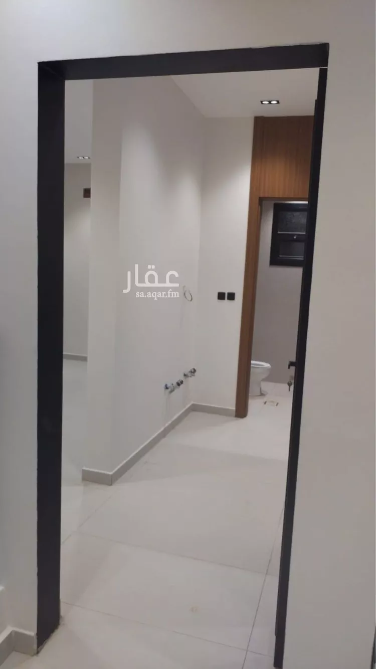 Floor for Sale in Riyadh Al Munsiyah 26