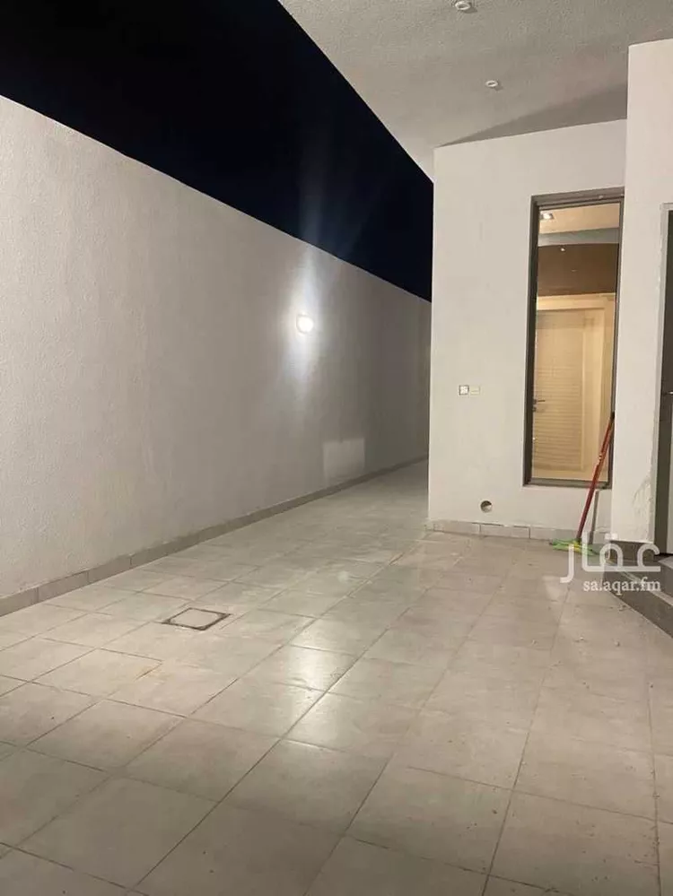 فيلا للإيجار في شارع عبدالكريم سلمان, حي العارض, مدينة الرياض, منطقة الرياض صورة 2