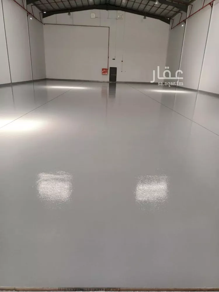 Warehouse for sale in Riyadh Mansuriyah